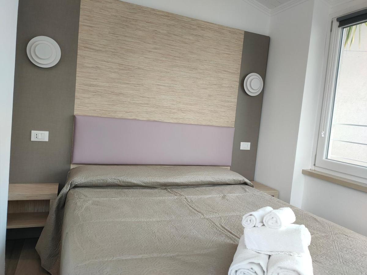 Iris Ar Holiday-Home Peschiera del Garda Exterior foto